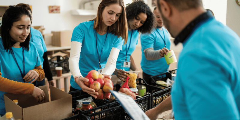7 Key Takeaways About Generosity in the U.S.: Findings from the 2026 World Giving Report